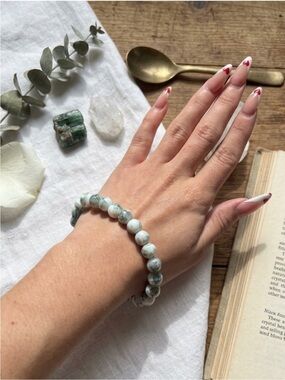 Moss Agate Crystal Bracelet Emotional Balance | Grounding Energy | Abundance‎ |